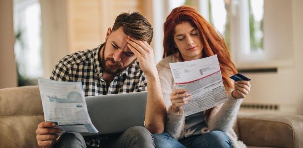 Dívidas em atraso? Serasa oferece acordo com descontos; veja como negociar