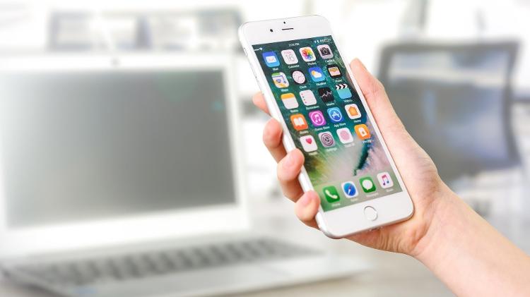 Resultado de imagem para Apple admite pane em iPhone: alguns usuários ficam sem Acesso Pessoal