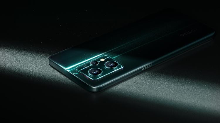 Realme 9 Pro+ na cor verde - Divulgação - Divulgação