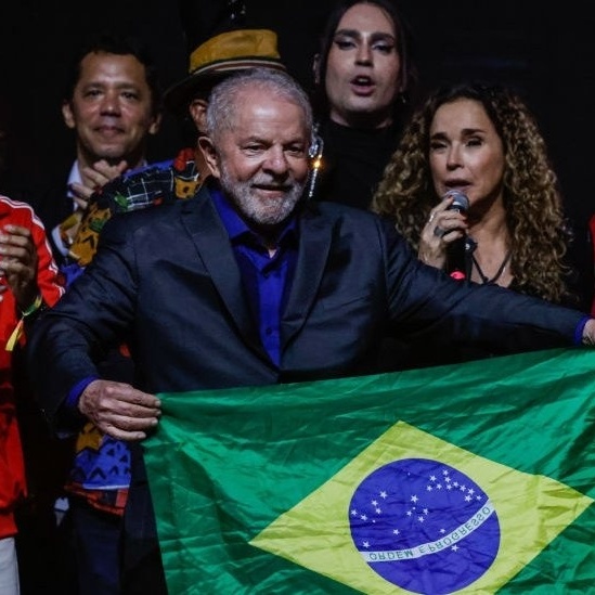 Bandeira Lula O Brasil Feliz De Novo (modelo 13) 1x1,45m