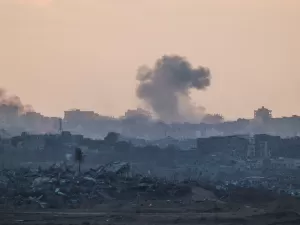 Ataques de Israel matam pelo menos 33 pessoas em Jabalia, no norte de Gaza