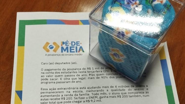 Carta diz que "conquista não seria possível" sem os parlamentares Carta diz que "conquista não seria possível" sem os parlamentares