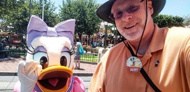 Jeff Reitz, veterano de guerra, em mais uma de suas visitas a Disney - Reprodução/Twitter