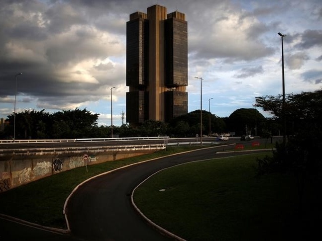 Senado aprova texto-base da autonomia do Banco Central por 56 votos a 12