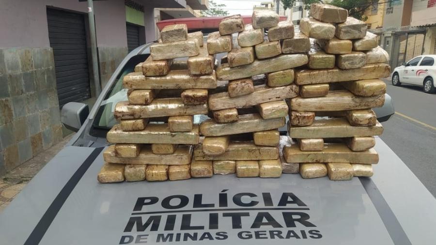 Droga partiu de Ribeirão Preto (SP); polícia procura outras três pessoas envolvidas no crime - Polícia Militar de MG/Divulgação