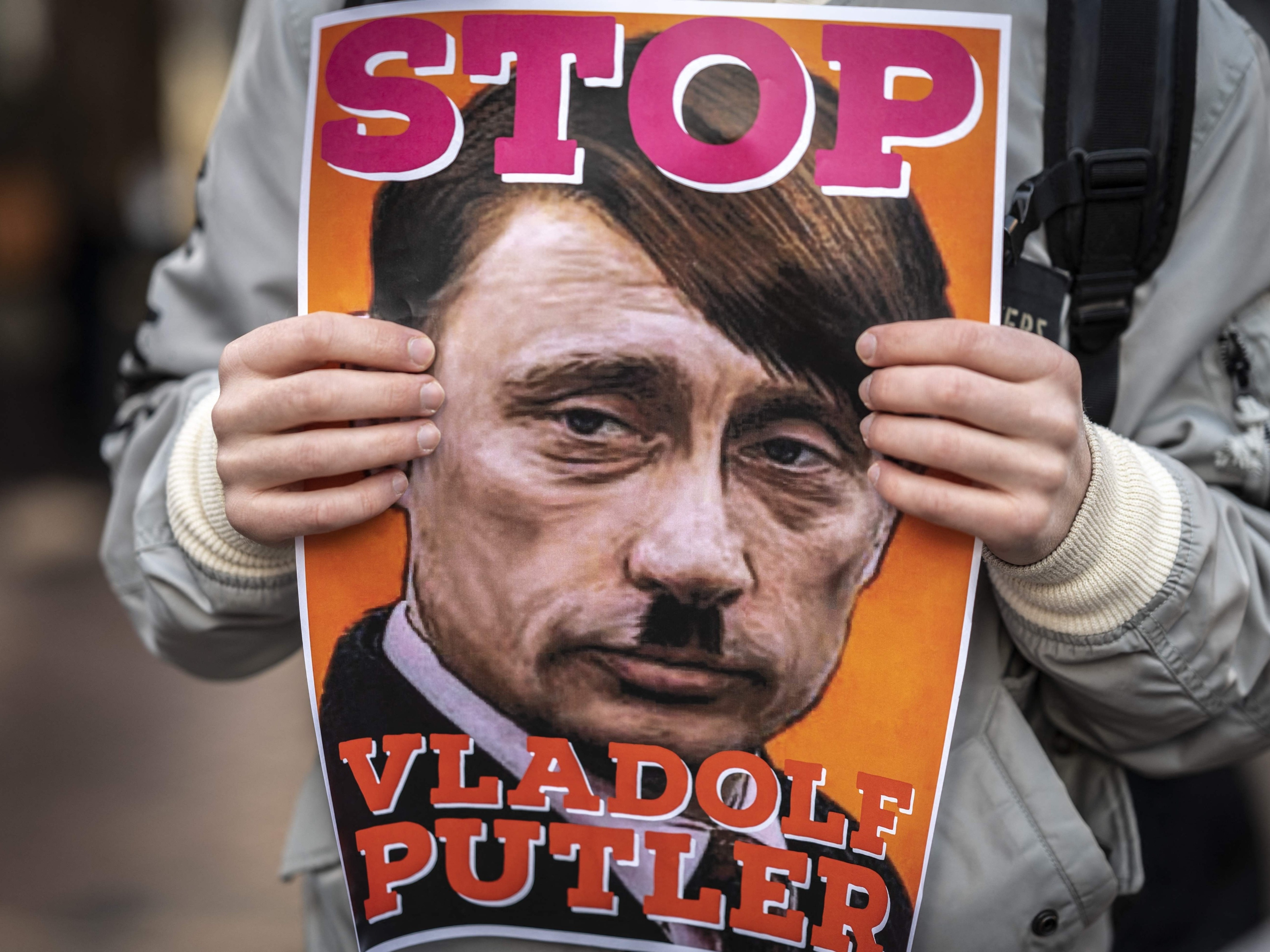 Putin não é mais apenas um usurpador, transformou-se em criminoso de guerra