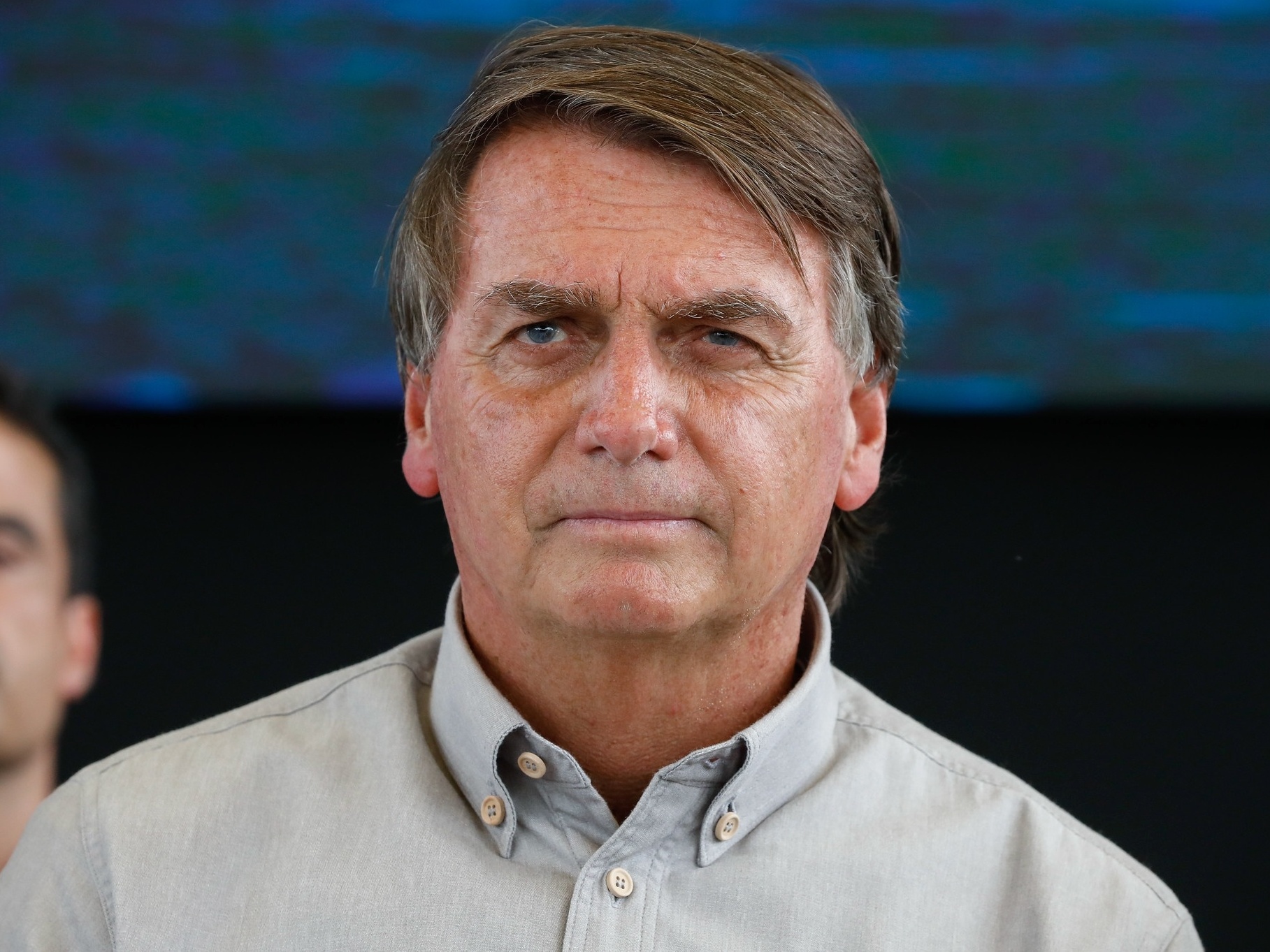 Bolsonaro é juiz de pleito que disputa? Fim da comissão!