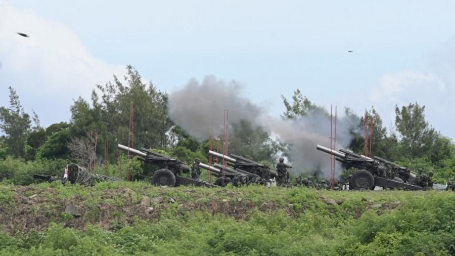 9.8.22 - Testes militares realizados por Taiwan em Pingtung - SAM YEH/AFP