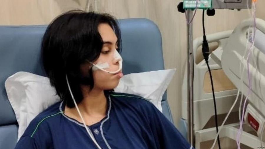 Para que a polipose adenomatosa familiar não evoluísse para um câncer, em março deste ano, Dryka Brenda Rodrigues passou por cirurgia para a retirada do intestino grosso