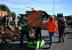 Agricultores franceses protestam contra acordo com Mercosul - Christophe SIMON / AFP