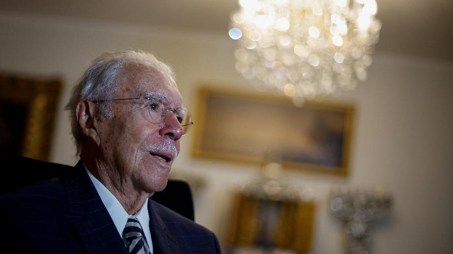 O ex-presidente José Sarney durante entrevista em sua casa, em Brasília
