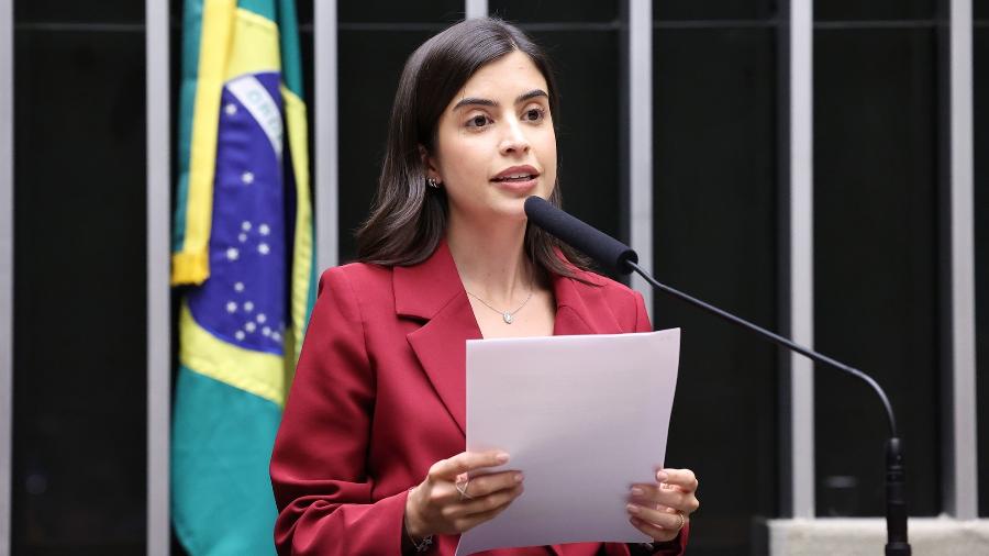 Deputada Tabata Amaral (PSB-SP) no plenário da Câmara
