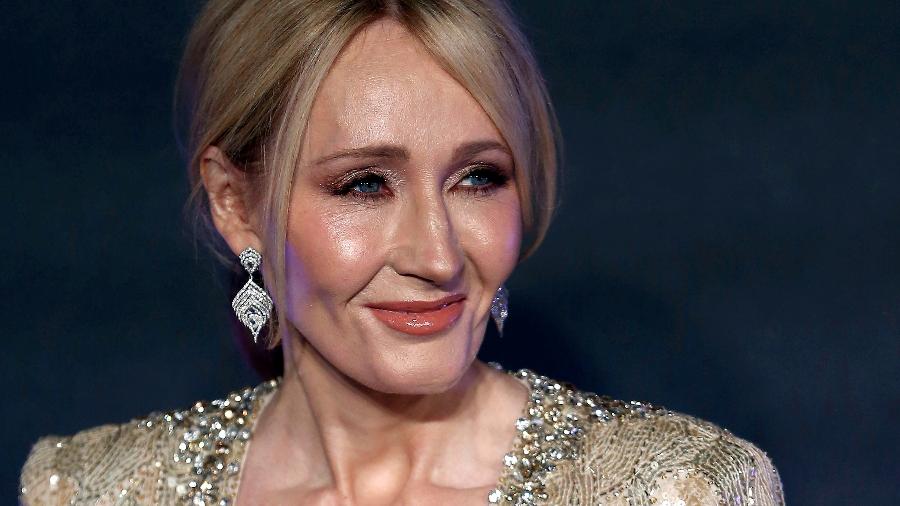 J.K. Rowling afirma que escreveu o livro antes de ser acusada de transfobia - Neil Hall