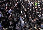 Israel começa a realizar funerais de vítimas de tumulto no Monte Meron - Manahem Kahana/AFP