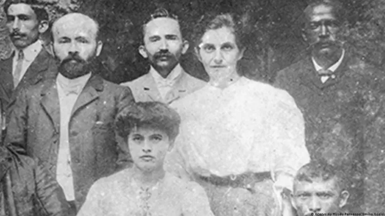 Emilia Snethlage (centro) com funcionários do Museu Paranse Emílio Goeldi - Acervo do Museu Paraense/Emílio Goeldi - Acervo do Museu Paraense/Emílio Goeldi