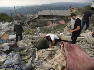 Um quarto do Líbano está sob ordens de evacuação de Israel