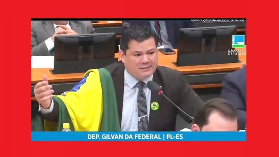 Deputdo Gilvan da Federal: ele diz querer a morte de Lula. Ocorre que ele também decidiu votar para facilitar o seu desejo. Cometeu crime e tem de ser processado por isso. Tem de ser também cassado Deputdo Gilvan da Federal: ele diz querer a morte de Lula. Ocorre que ele também decidiu votar para facilitar o seu desejo. Cometeu crime e tem de ser processado por isso. Tem de ser também cassado