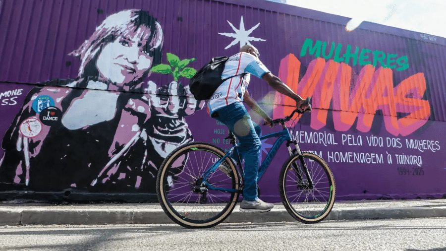 Mãe de Tainara pede justiça em ato contra feminicídio: 'Morta por monstro'