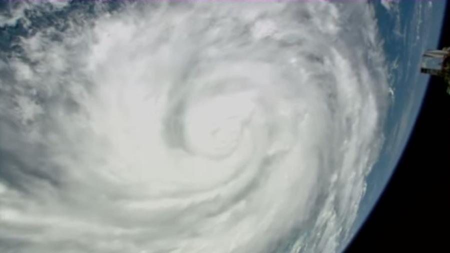 Imagens feitas por câmeras da Estação Espacial Internacional mostram dimensão do furacão Ian - Reprodução/ Nasa