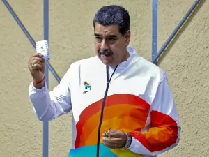 "Votamos para garantir respeito à Venezuela", diz Maduro sobre plebiscito para anexar região da Guiana