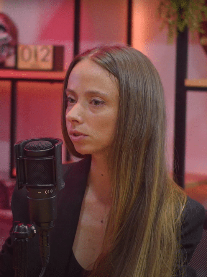 Vaquinha criada por mulher que mora no McDonald's s&oacute; arrecadou R$ 195