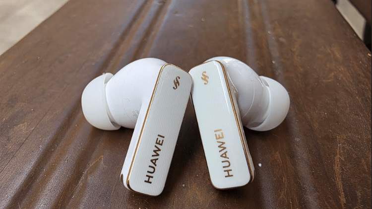 FreeBuds 4 Pro, da Huawei FreeBuds 4 Pro, da Huawei