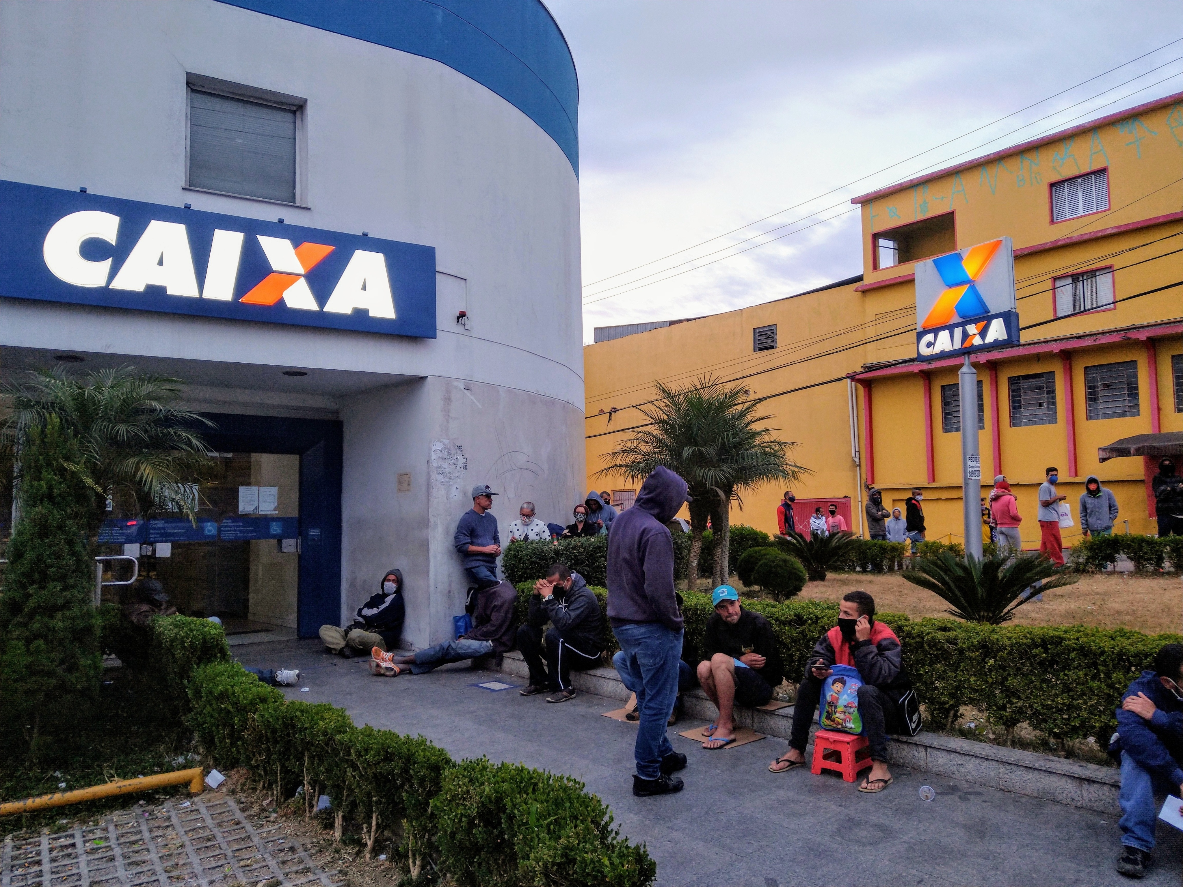 2º lote dos R$ 600 será pago de maneira mais eficiente, diz presidente da Caixa