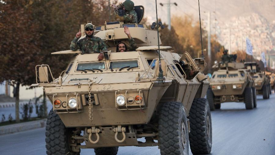 Talibã realiza desfile militar em Cabul - Ali Khara/Reuters