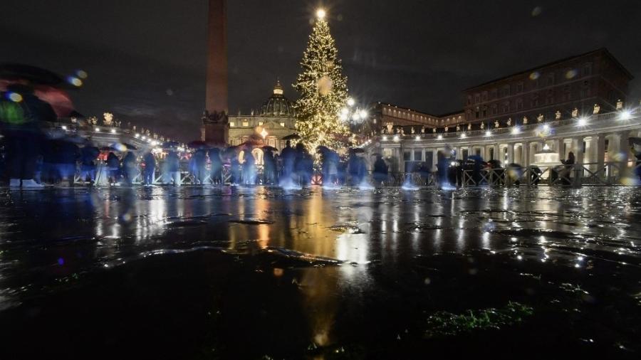 Vaticano inaugura árvore de Natal - Filippo MONTEFORTE / AFP
