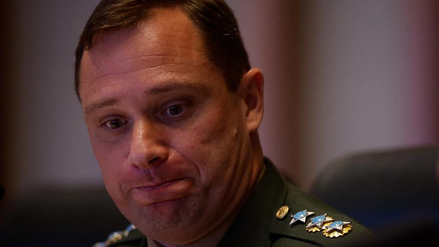 Tenente-coronel foi braço direito de Bolsonaro e é alvo de ao menos três investigações