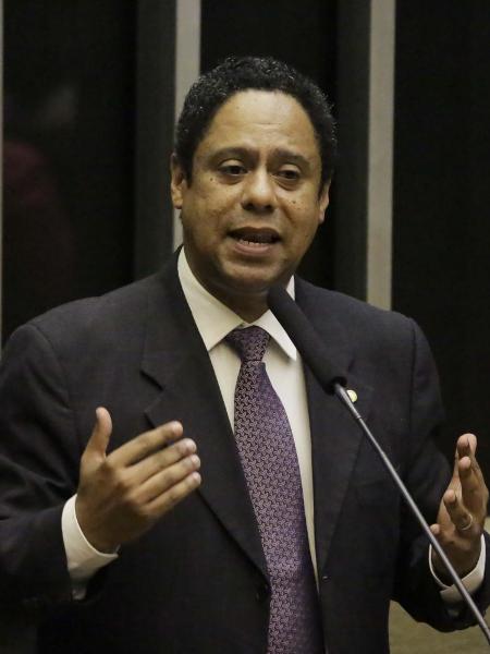 19.dez.2018 - Deputado Orlando Silva, do PCdoB, durante sessão no Congresso Nacional em Brasília - Fátima Meira/Estadão Conteúdo