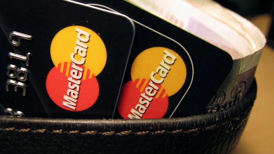 A Mastercard teve lucro trimestral acima do esperado por analistas, impulsionada por aumento no consumo nos Estados Unidos - Jonathan Bainbridge/Reuters