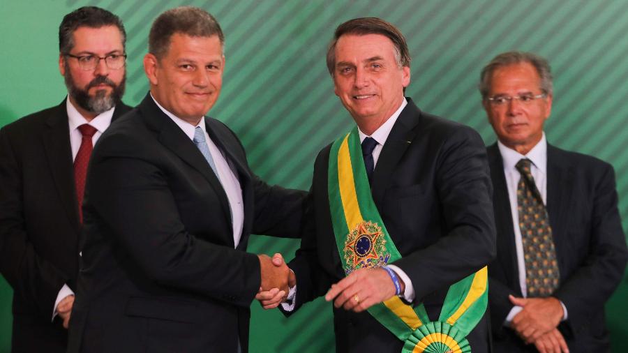 Gustavo Bebianno com o presidente Jair Bolsonaro (PSL), logo após a posse - 1.jan.2019 - Sergio Lima/AFP