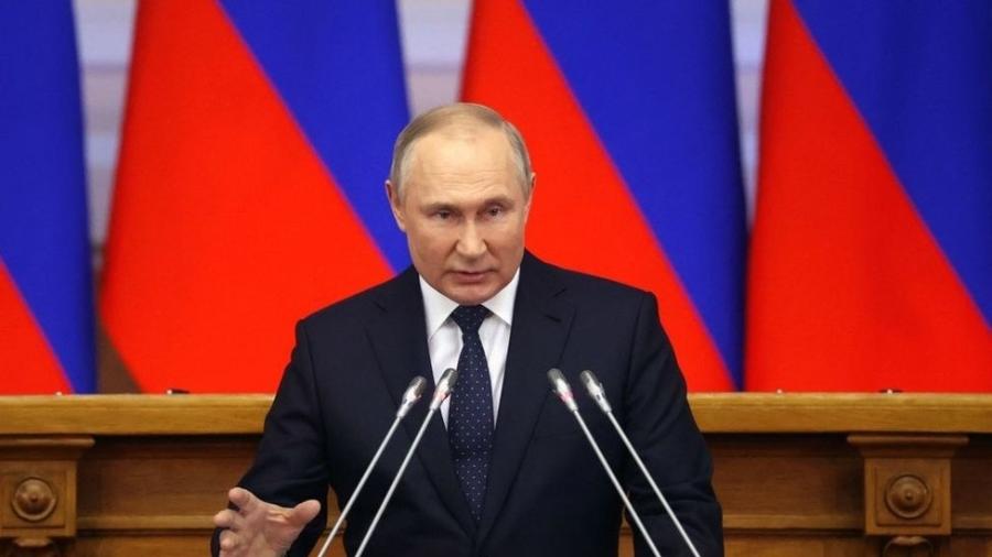 Vladimir Putin, alegadamente, foi alvo de um ataque frustrado vindo da Ucrânia - GETTY IMAGES