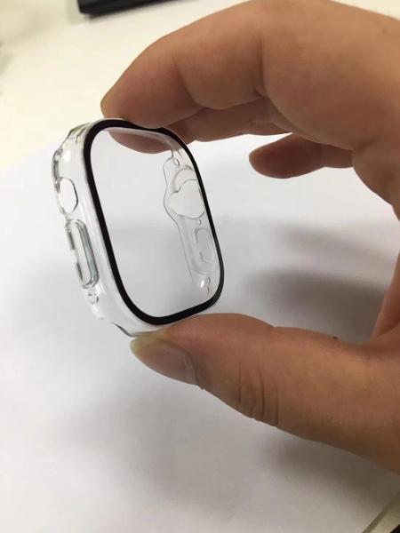 Case (caixa) do Apple Watch 8 Pro, indicando que será o maior smartwatch já lançado pela Apple  - Reprodução/@SonnyDickson