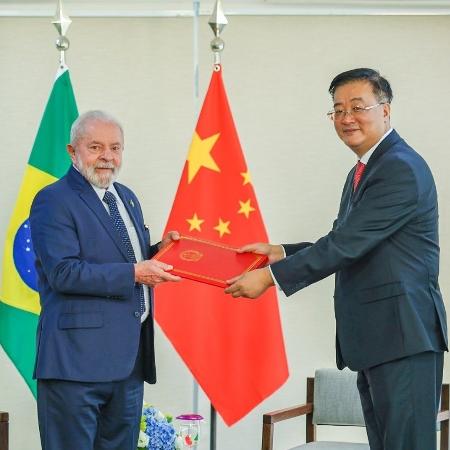 Lula recebe o embaixador da China no Brasil, Zhu Qingqiao - 3.fev.2023 - Ricardo Stuckert - 3.fev.2023