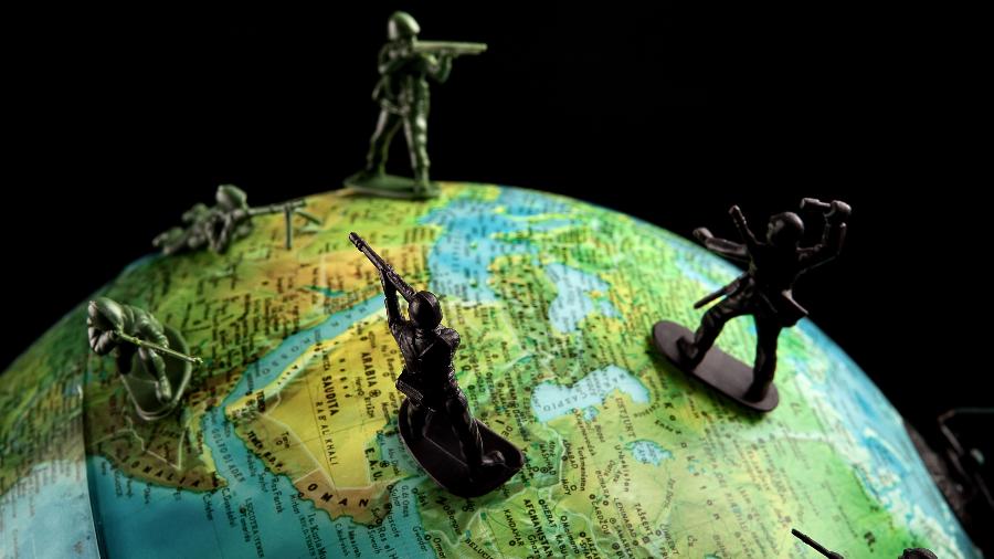 Irã x Ucrânia: guerras no Oriente Médio e Europa podem virar uma só?
