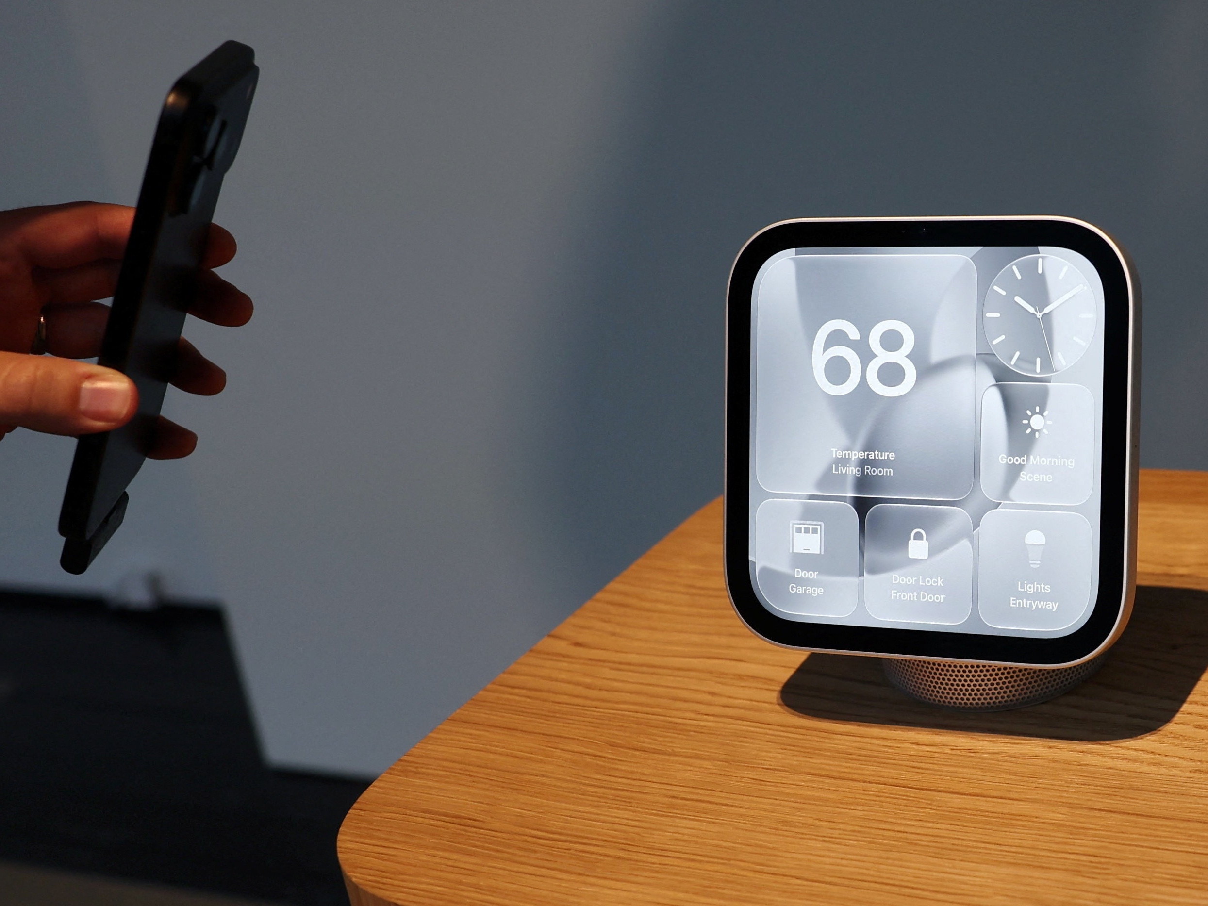 A Apple voltou a lançar produtos de casa inteligente. E agora?