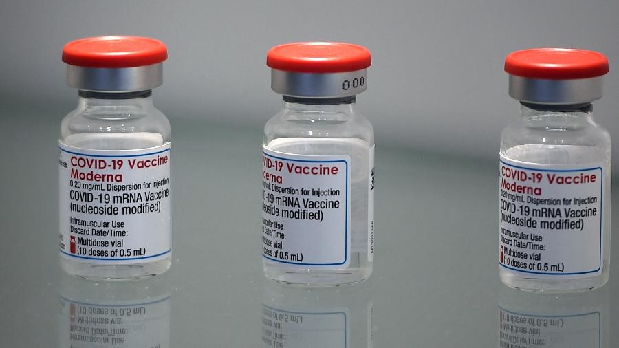Até o momento, o imunizante da Moderna contra covid está autorizado apenas para os maiores de 18 anos - Guillaume Souvant/AFP