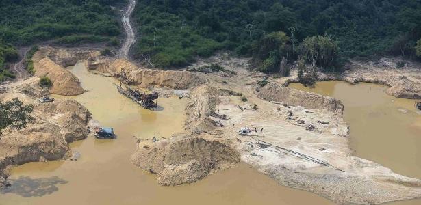 Garimpo em terra indígena kayapó no Pará 