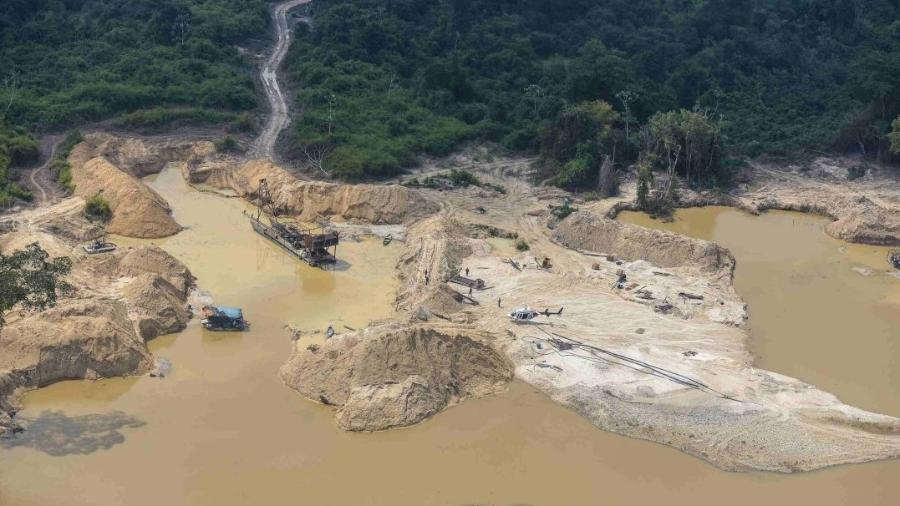 Garimpo no Pará: operação em Itaituba confiscou R$ 1 bilhão em bens e suspensão de mineradora - Felipe Werneck/Ibama