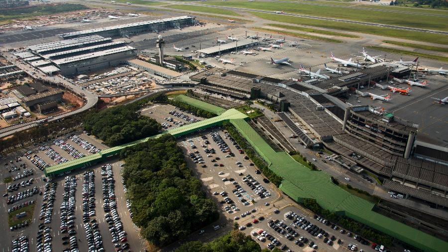 Quadrilha usava funcionários para colocarem carregamentos de cocaína no interior do avião - Reprodução/Wikimedia Commons