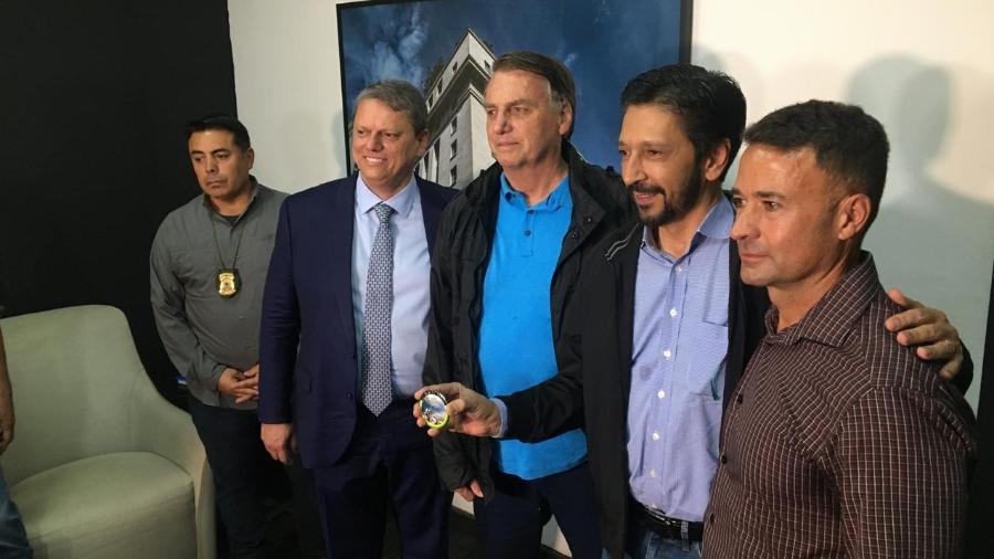 Tarcísio, Bolsonaro, Nunes e Mello Araújo após almoço sobre cotado para vice, na sexta (14)
