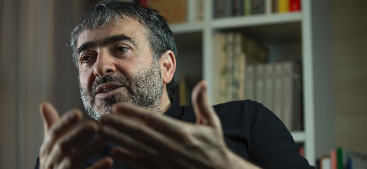 Para Marcos Nobre, professor de filosofia da Unicamp, avanço da extrema-direita representa ameaça à democracia - Jardiel Carvalho/UOL
