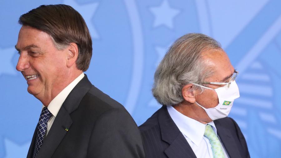 O presidente Jair Bolsonaro  e  Paulo Guedes - Gabriela Biló/Estadão Conteúdo