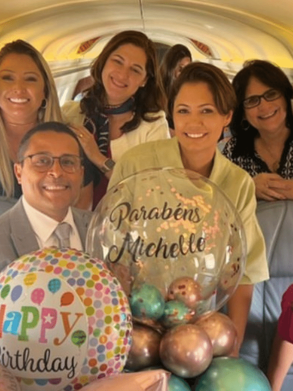 PL faz festa de aniversário surpresa para Laura Bolsonaro