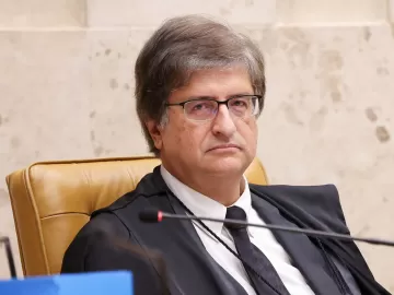 PGR aponta vínculo entre plano de golpe de Bolsonaro e 8 de Janeiro