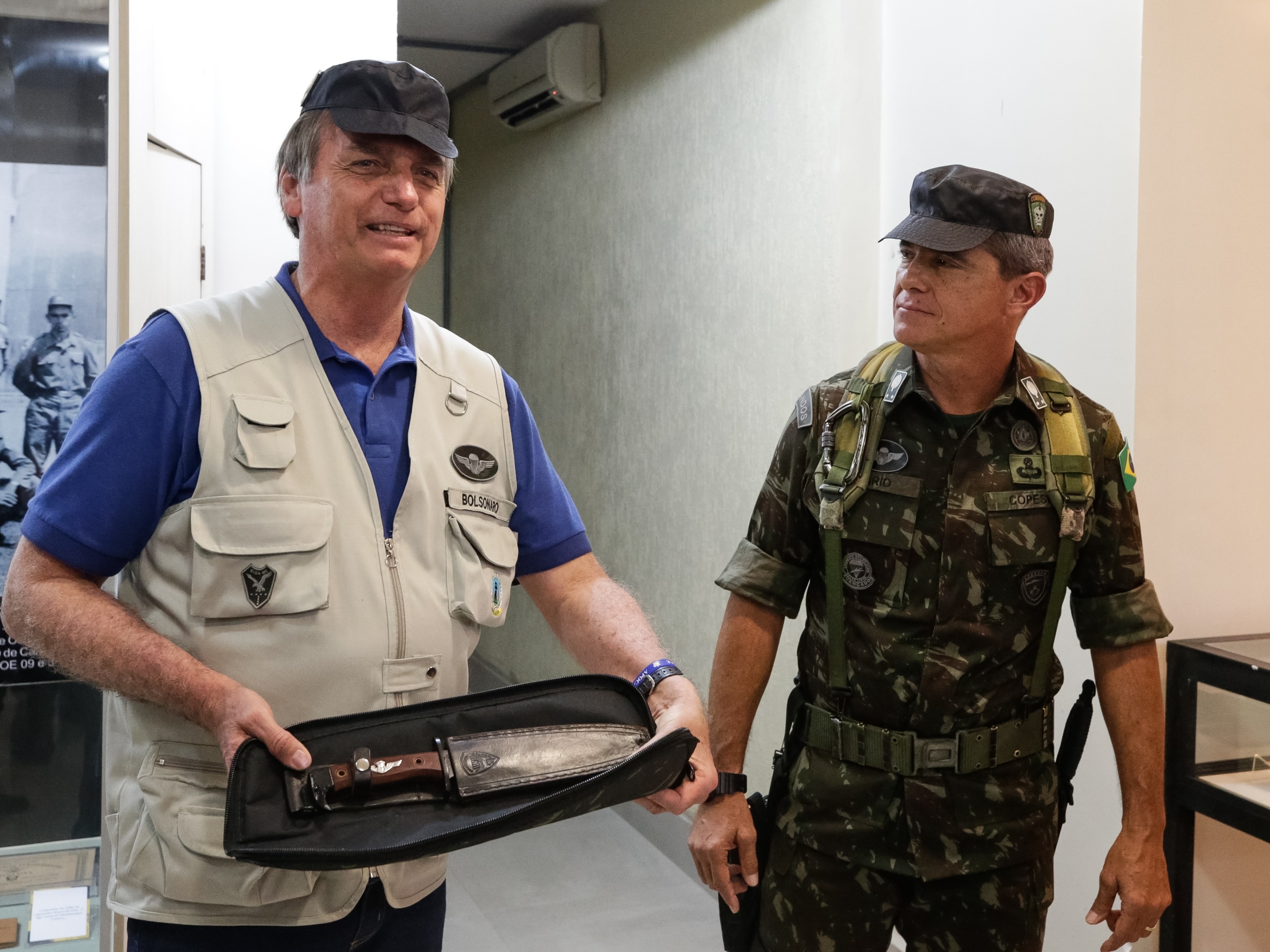 Quem é o general próximo a Bolsonaro que orientava golpistas