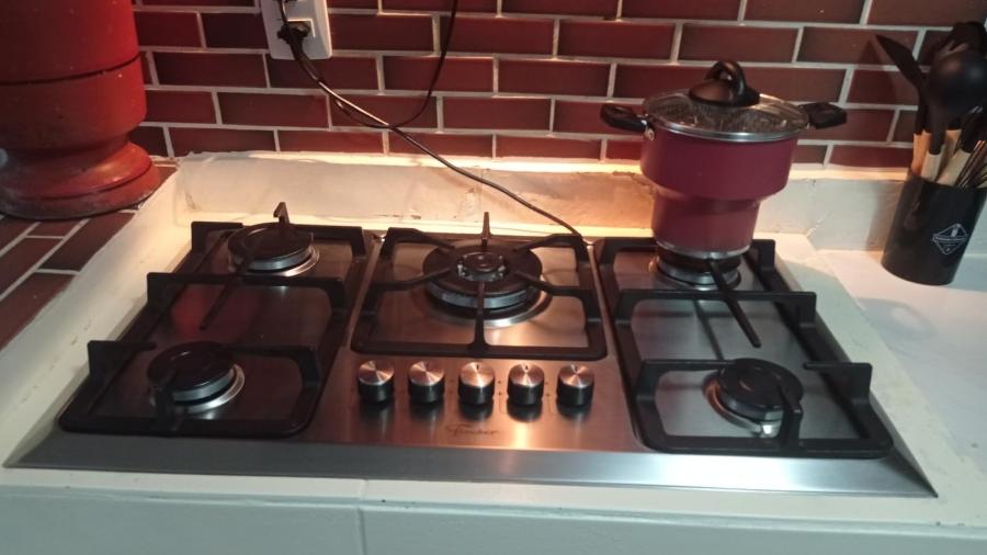 Cooktop de cinco bocas da Fischer Cooktop de cinco bocas da Fischer