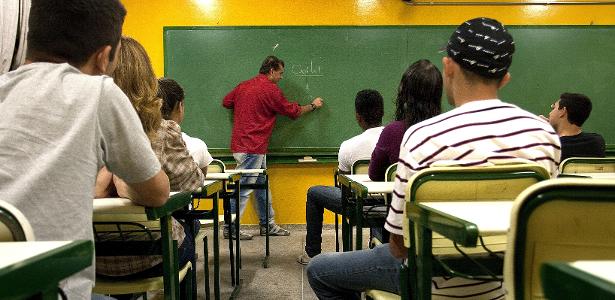 Inflação cresce em fevereiro, petróleo volta a subir: o mercado hoje